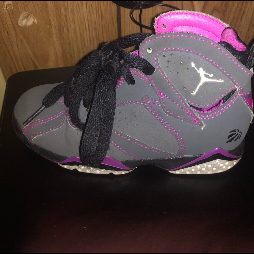 Toddler Girls size 11c Jordan’s